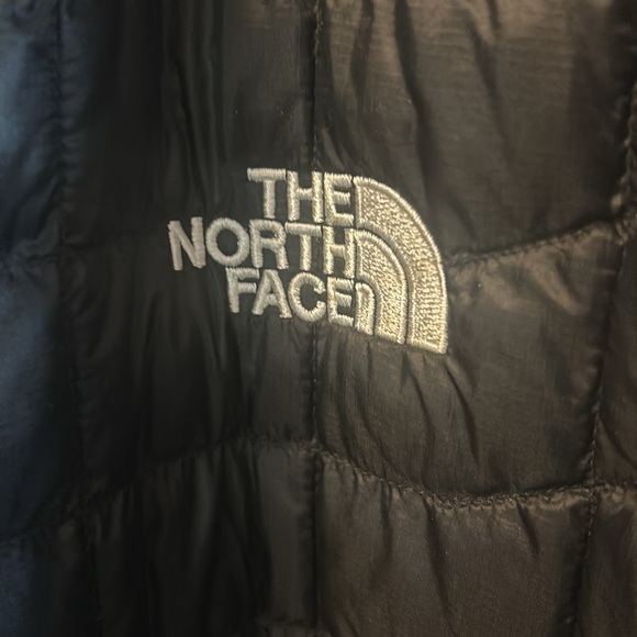 North Face Men’s Jacket - Picture 2 of 3